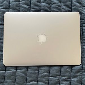 13” MacBook Air 2016 silver